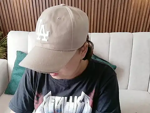 dirty feelena online show from 12/05/25, 05:11