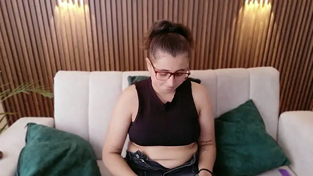 dirty feelena online show from 11/06/25, 05:06