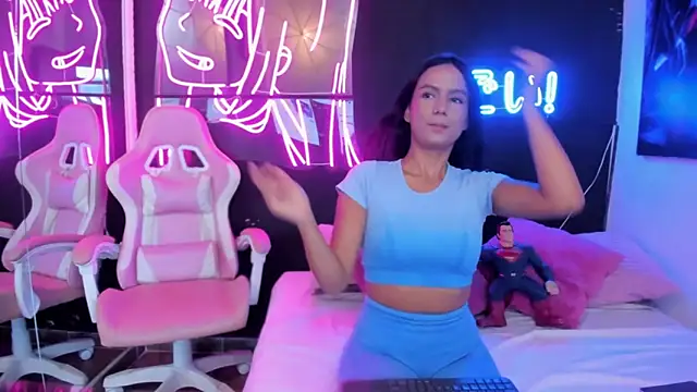 Star Liight online show from 12/17/25, 08:58