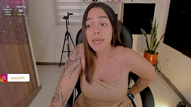 TaniaVelvet online show from 09/25/25, 04:46