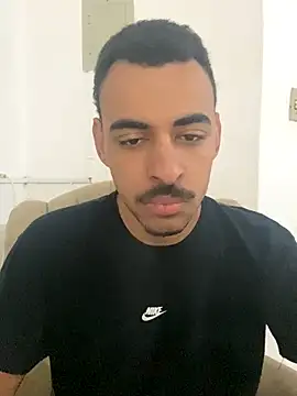 Snapshot of Eduardosexy00091 chatting on 09/30/25, 03:23 Eduardosexy00091 online show from 09/30/25, 03:23