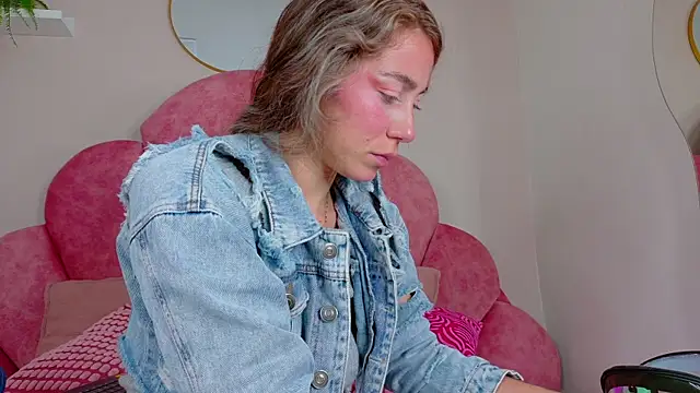 MyApril   online show from 01/10/26, 11:49