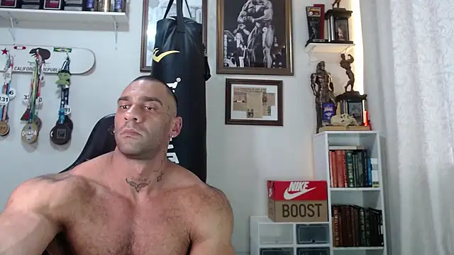 henryhadesflirt online show from 11/17/25, 07:40