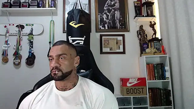 henryhadesflirt online show from 11/03/25, 11:19