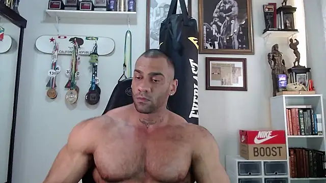 henryhadesflirt online show from 11/19/25, 12:16