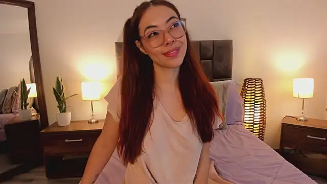 Aliccecullen online show from 10/24/25, 12:48