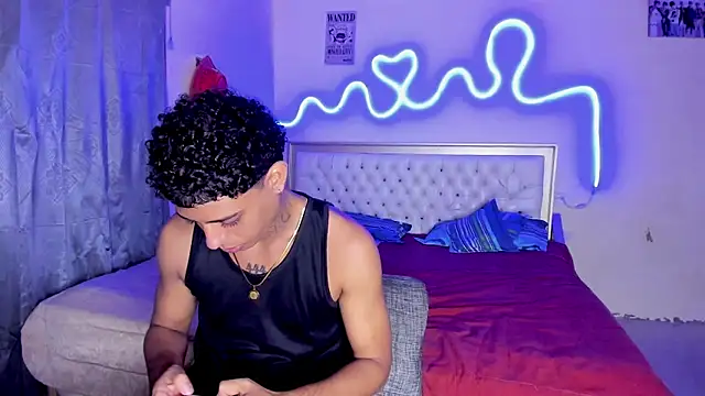 Snapshot of Glader31 chatting on 09/24/25, 09:10 Glader31 online show from 09/24/25, 09:10