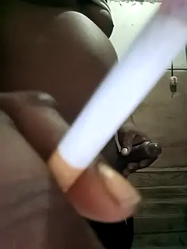 Snapshot of calntt28 chatting on 11/05/25, 09:23 calntt28 online show from 11/05/25, 09:23