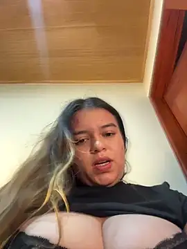 Snapshot of Aphrill chatting on 02/18/26, 09:55 Aphrill online show from 02/18/26, 09:55