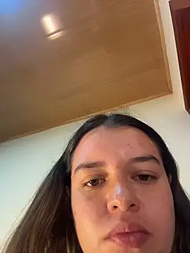 Snapshot of Aphrill chatting on 02/14/26, 08:42 Aphrill online show from 02/14/26, 08:42