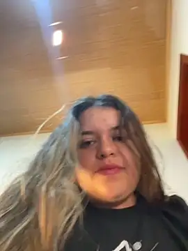 Aphrill online show from 11/28/25, 10:54