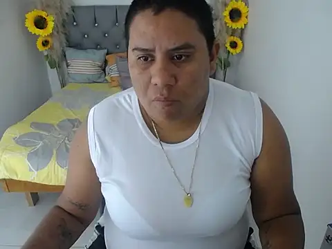 hotlesby valery online show from 03/04/26, 12:02