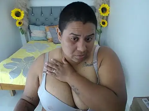 hotlesby valery online show from 02/28/26, 07:57