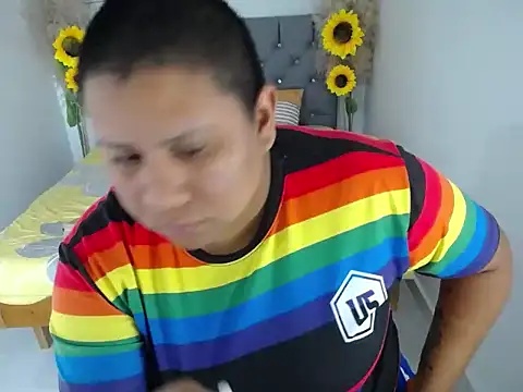 hotlesby valery online show from 12/01/25, 12:06