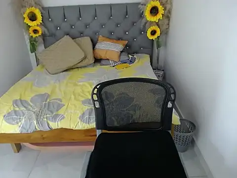 hotlesby valery online show from 01/17/26, 12:09