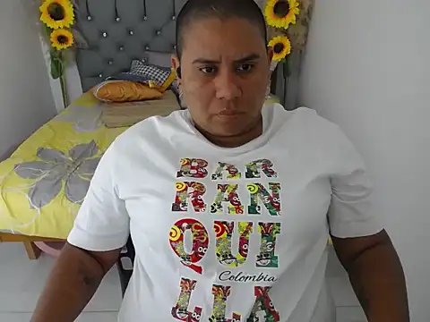 hotlesby valery online show from 02/10/26, 11:53