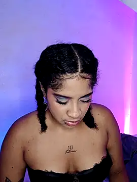 Snapshot of camilafoox7 chatting on 09/27/25, 11:22 camilafoox7 online show from 09/27/25, 11:22