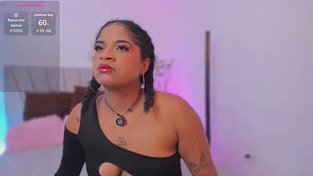 camilafoox7 online show from 04/02/26, 05:14