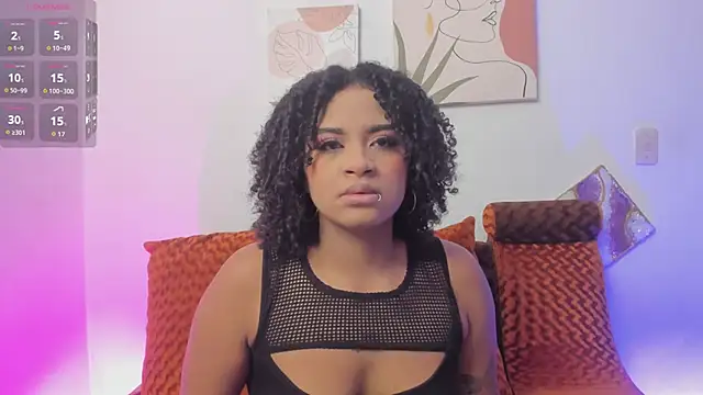 Snapshot of camilafoox7 chatting on 11/23/25, 07:13 camilafoox7 online show from 11/23/25, 07:13