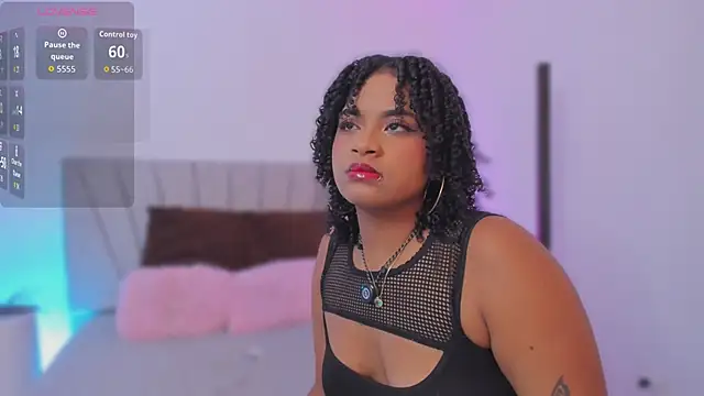 camilafoox7 online show from 03/29/26, 04:36