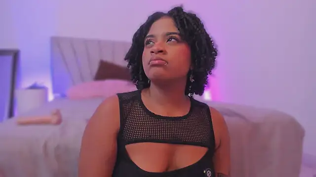 camilafoox7 online show from 04/11/26, 07:45