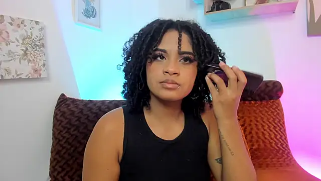 Snapshot of camilafoox7 chatting on 12/04/25, 03:16 camilafoox7 online show from 12/04/25, 03:16