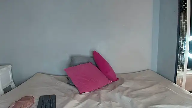 CarolinaGomez  online show from 03/27/26, 07:48