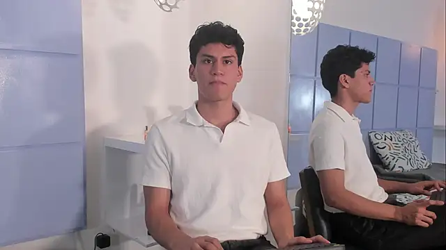 NicoGreys online show from 09/21/25, 05:34