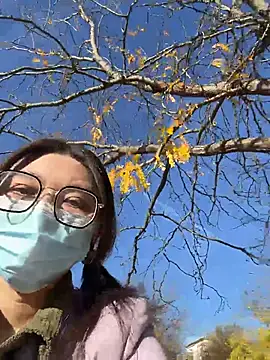 fioralba online show from 10/28/25, 01:54