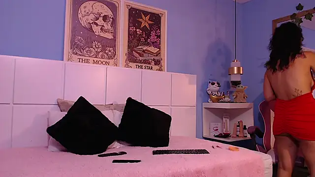 PenelopeBond online show from 11/28/25, 06:02