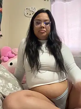 kiaradanielaxx online show from 11/26/25, 03:34