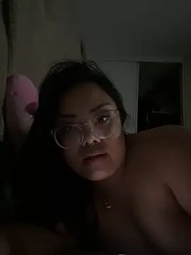 Snapshot of kiaradanielaxx chatting on 09/30/25, 07:36 kiaradanielaxx online show from 09/30/25, 07:36