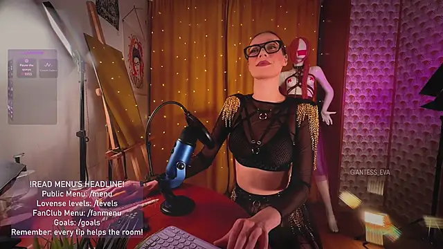 Giantess Eva online show from 05/14/26, 07:11
