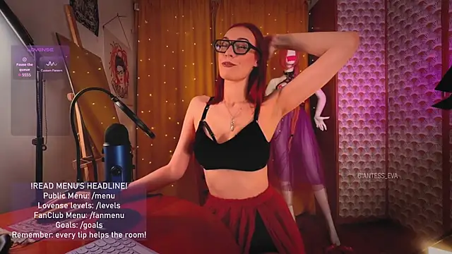 Giantess Eva online show from 05/22/26, 08:29