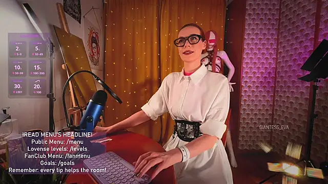 Giantess Eva online show from 05/15/26, 06:17