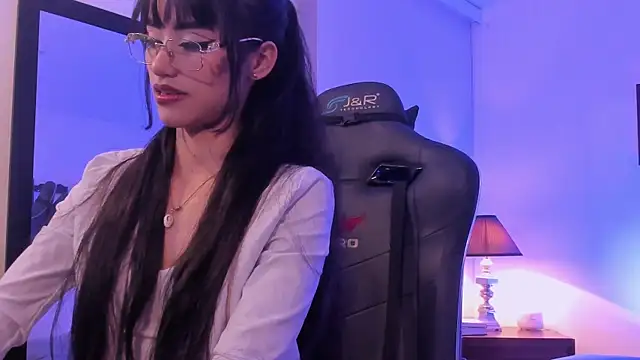 Rouse Monroe online show from 11/06/25, 04:27