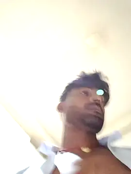 kkshan0923 online show from 04/04/26, 12:28