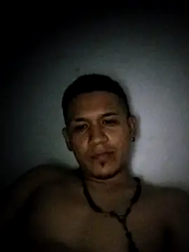 Snapshot of Mohamedxxx13 chatting on 10/11/25, 05:19 Mohamedxxx13 online show from 10/11/25, 05:19