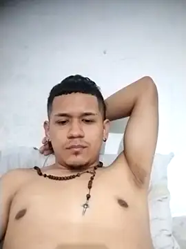 Snapshot of Mohamedxxx13 chatting on 09/20/25, 03:28 Mohamedxxx13 online show from 09/20/25, 03:28