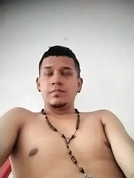 Snapshot of Mohamedxxx13 chatting on 09/23/25, 05:42 Mohamedxxx13 online show from 09/23/25, 05:42