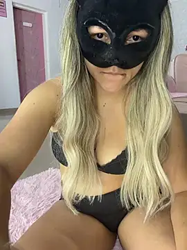 Valeriacris online show from 05/03/26, 01:00