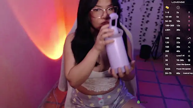 RoseCalloway online show from 03/12/26, 12:09