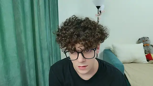 dreamgonetan online show from 09/23/25, 02:35