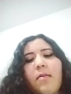 Snapshot of Carolceleste24 chatting on 10/31/25, 10:49 Carolceleste24 online show from 10/31/25, 10:49