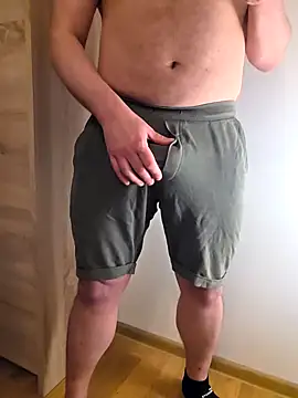 Pozbihet87spons online show from 04/15/26, 04:29