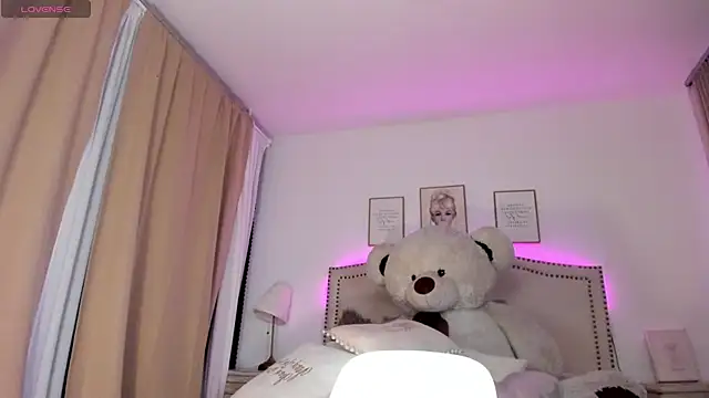 Haru bloom online show from 09/23/25, 03:46