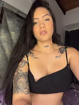 liahouses online show from 01/11/26, 01:45