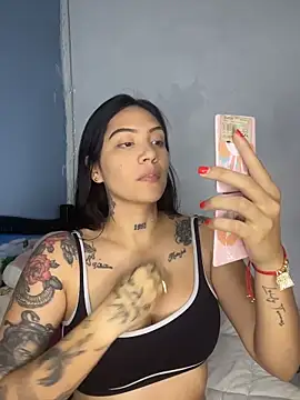 liahouses online show from 11/09/25, 12:14