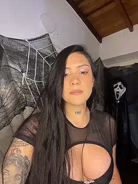 liahouses online show from 10/27/25, 11:16