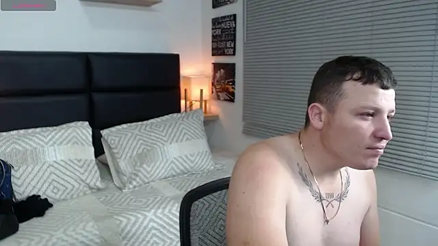 scarlett and justin online show from 10/09/25, 03:29
